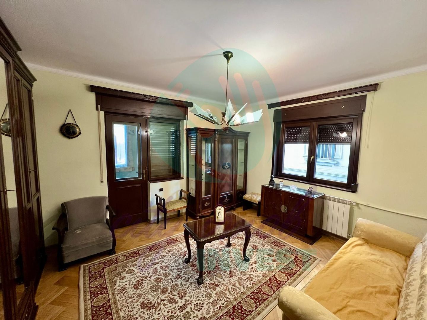 Apartament elegant | Curte generoasă | Lângă parcul Cişmigiu - Poză 4