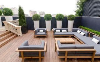 Apartament de vanzare - 3 camere + terasă 300 mp | Calea Moldovei - Poză 1