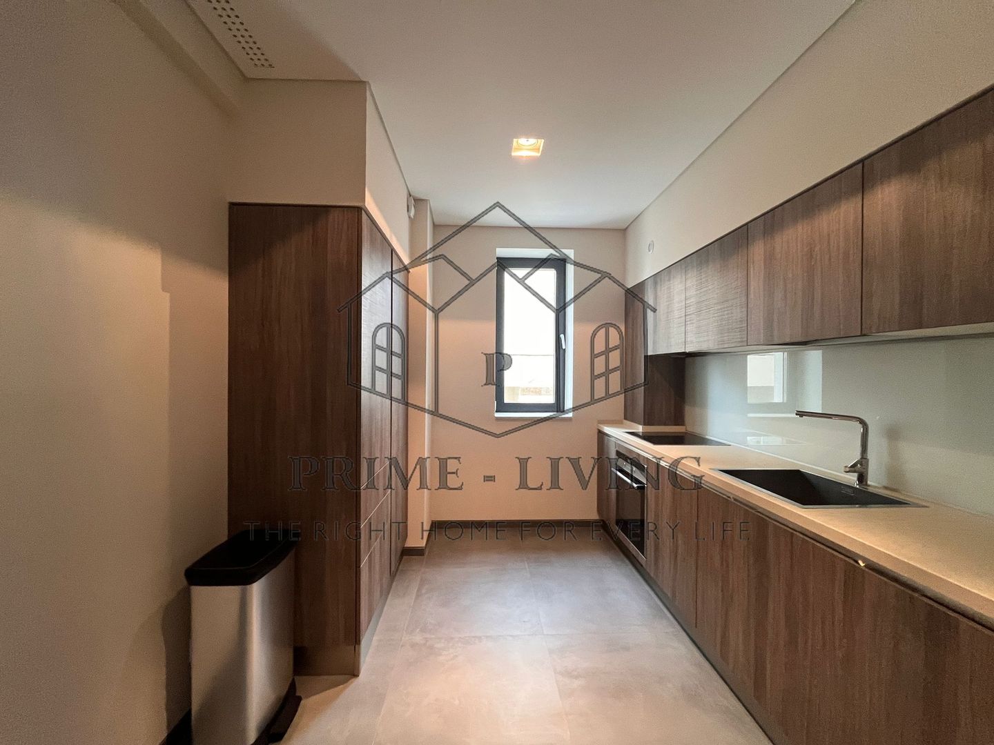 APARTAMENT SPATIOS DE LUX CU 2 DORMITOARE LA INCHIRIERE IN PRIMAVERII - Poză 3