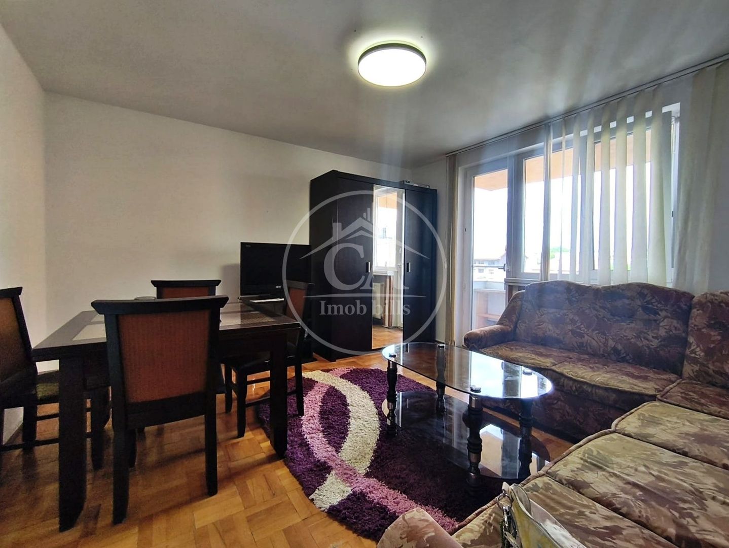 Apartament de închiriat cu 3 camere în zona Centrala, Oradea - Poză 4