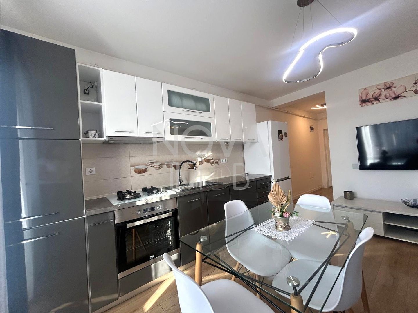 Apartament 2 camere, loc de parcare, pet friendly - Selimbar - Poză 2