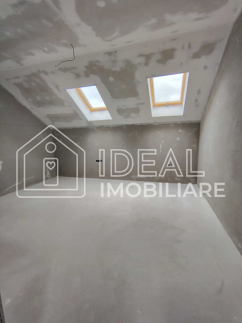 Casa rezidentiala 5 camere, 2 bai, parcare - Sura Mică - Poză 4