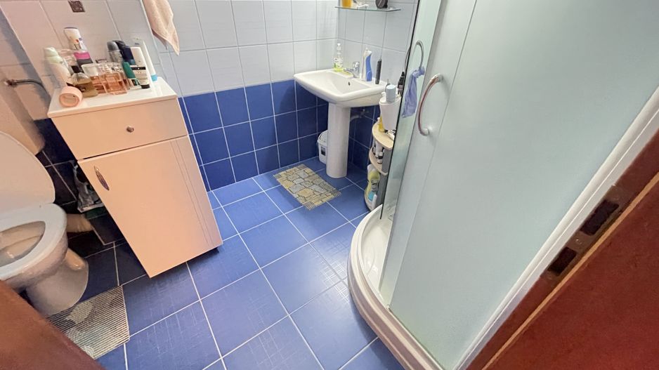 Casa de vanzare in zona Bucovina - Poză 13