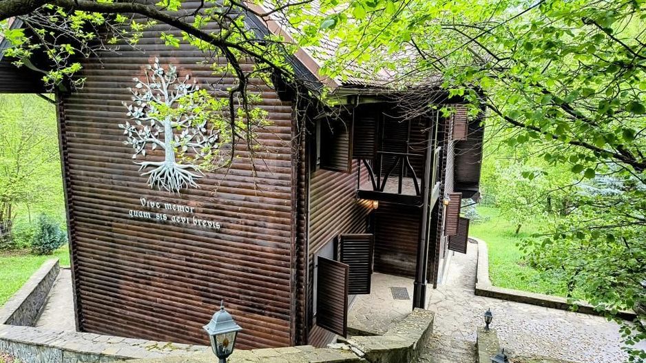 Casa de vacanta deosebita Breaza- Nistoresti - Poză 38