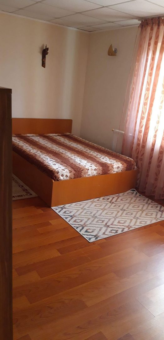 Apartament 2 camere, mobilat și utilat, zona Ultracentral; - Poză 2