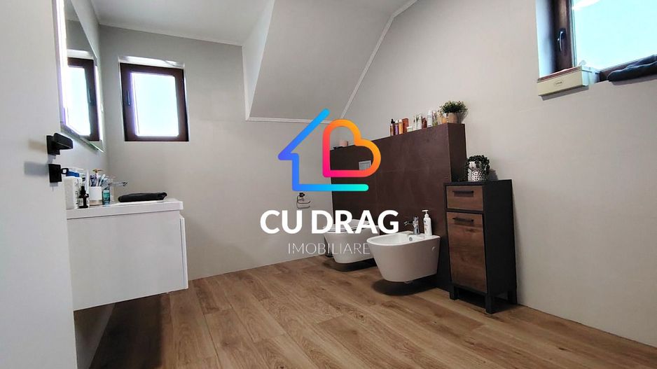 Casă deosebită în Sibiu – confort, spațiu și liniște în Tineretului - Poză 14