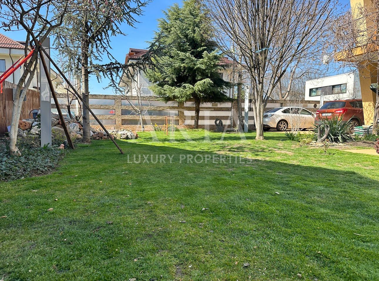 Vila individuala Erou Iancu Nicolae - Poză 3