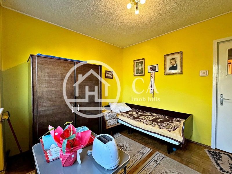 Apartament de vânzare cu 3 camere în zona Dacia, Oradea - Poză 3