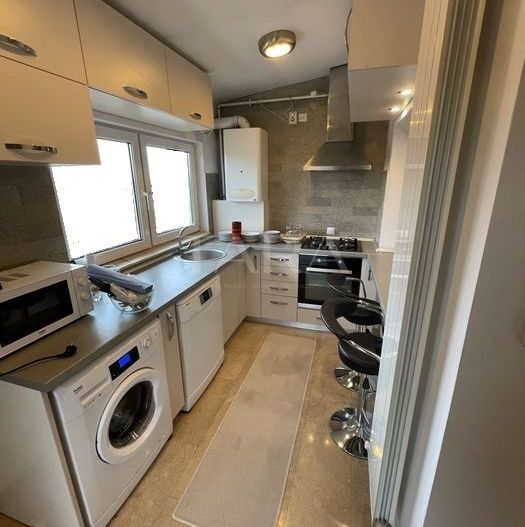 Vanzare apartament cu 2 camere in Sannicoara - Poză 1