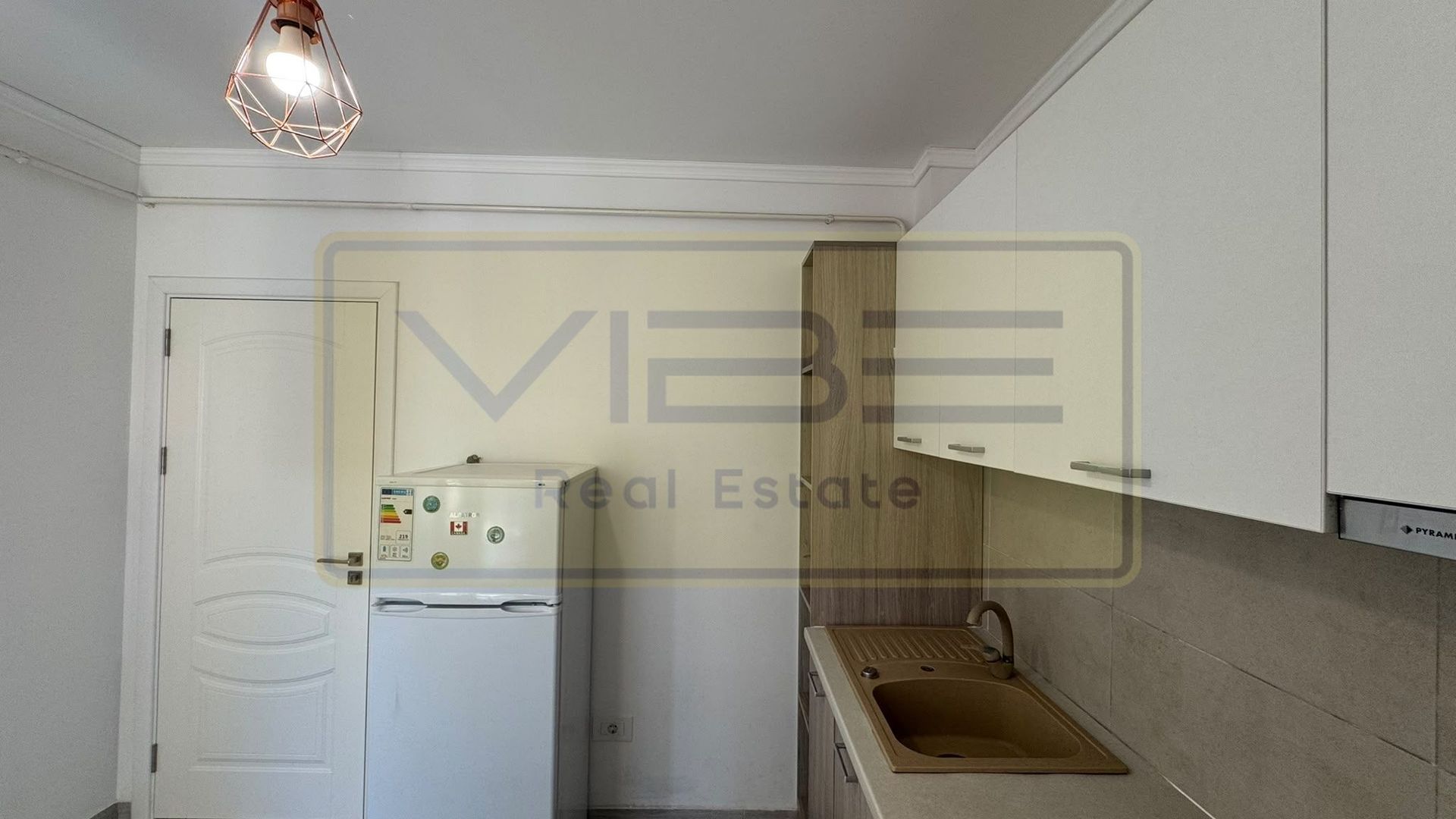 Apartament 1 camera + parcare INAMSTRO Copou - Poză 8