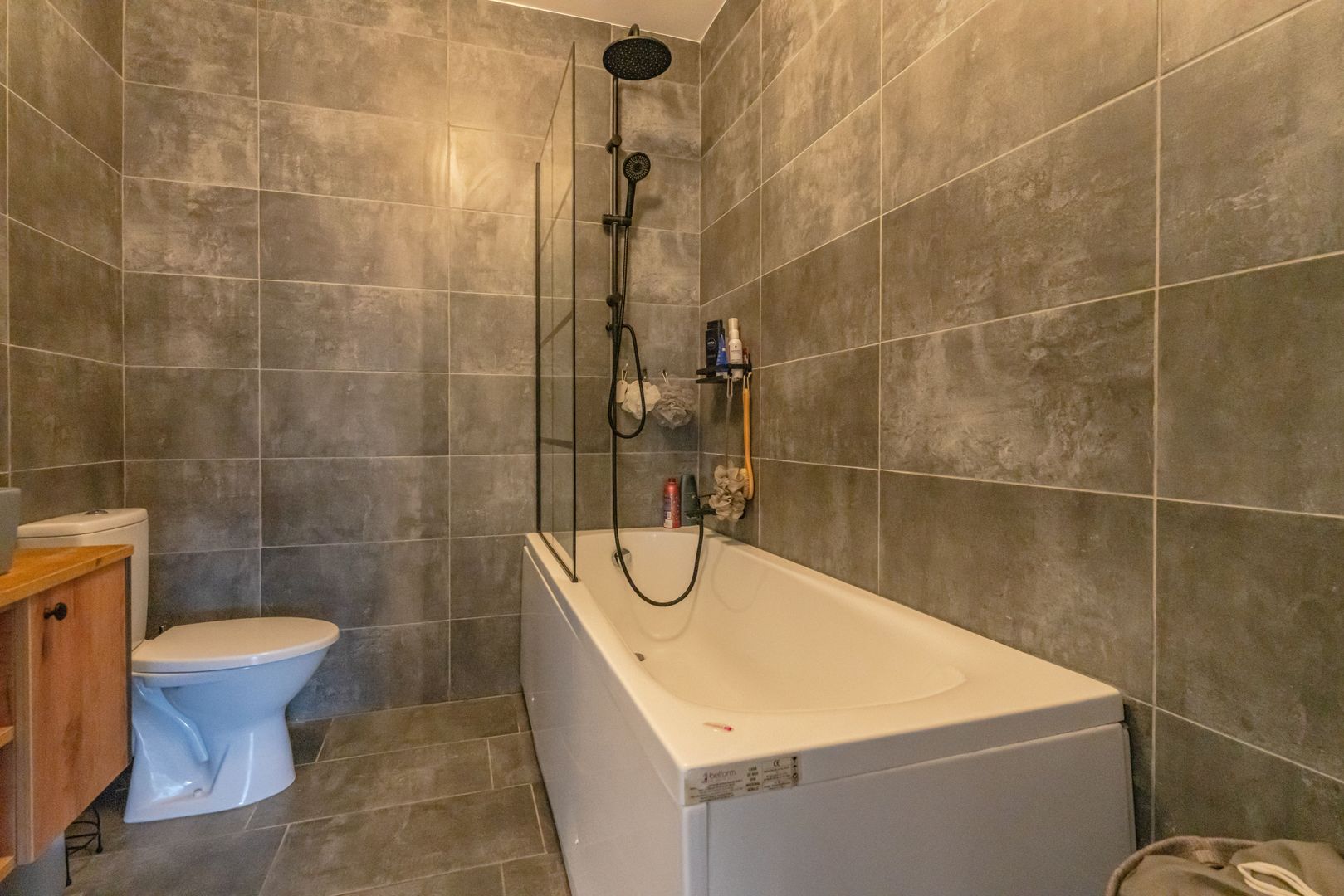 2 camere decomandat mobilat utilat cu gradina - Poză 15