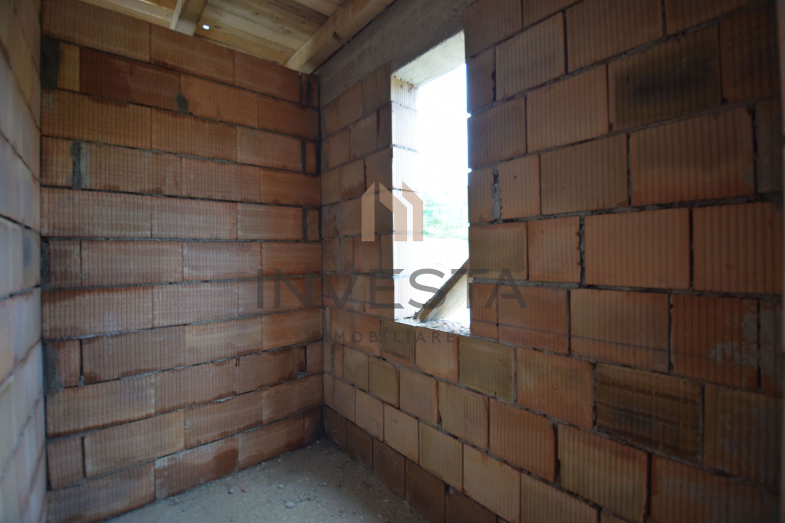 CASA INDIVIDUALA DE VANZARE TEREN 600MP FAGET - Poză 9