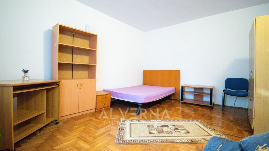 Inchiriere garsoniera 30mp, centrala proprie, zona UMF / Zorilor - Poză 1