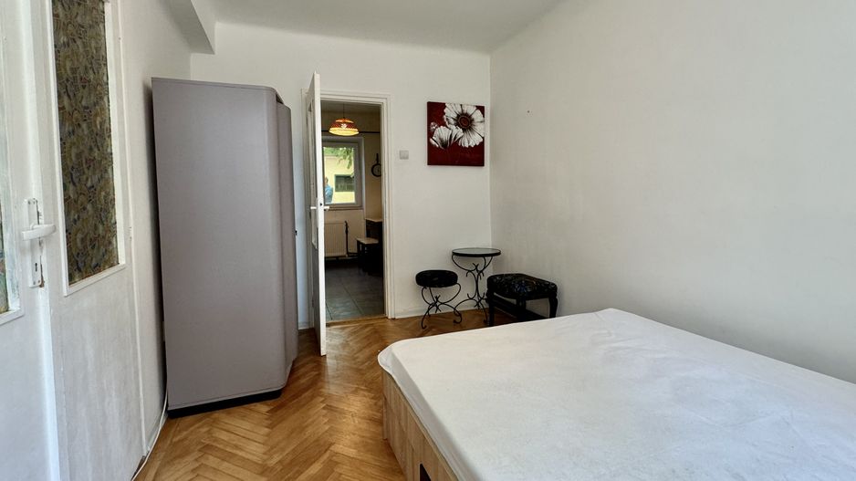 Apartament 2 camere, primitor, cu garaj, in zona Centrala-Universitate - Poză 10