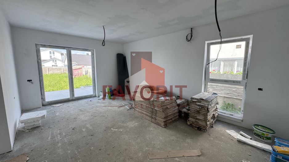 Duplex 5 camere ,despartit prin camera tehnica, finisat la cheie in Mosnita - Poză 6