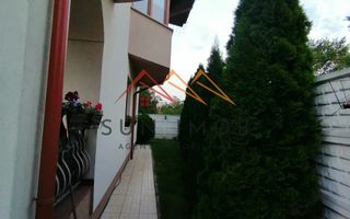 Vila P+E+M, an 2012, 6 camere, ultracentral, finisaje lux, Ploiesti,PH - Poză 14