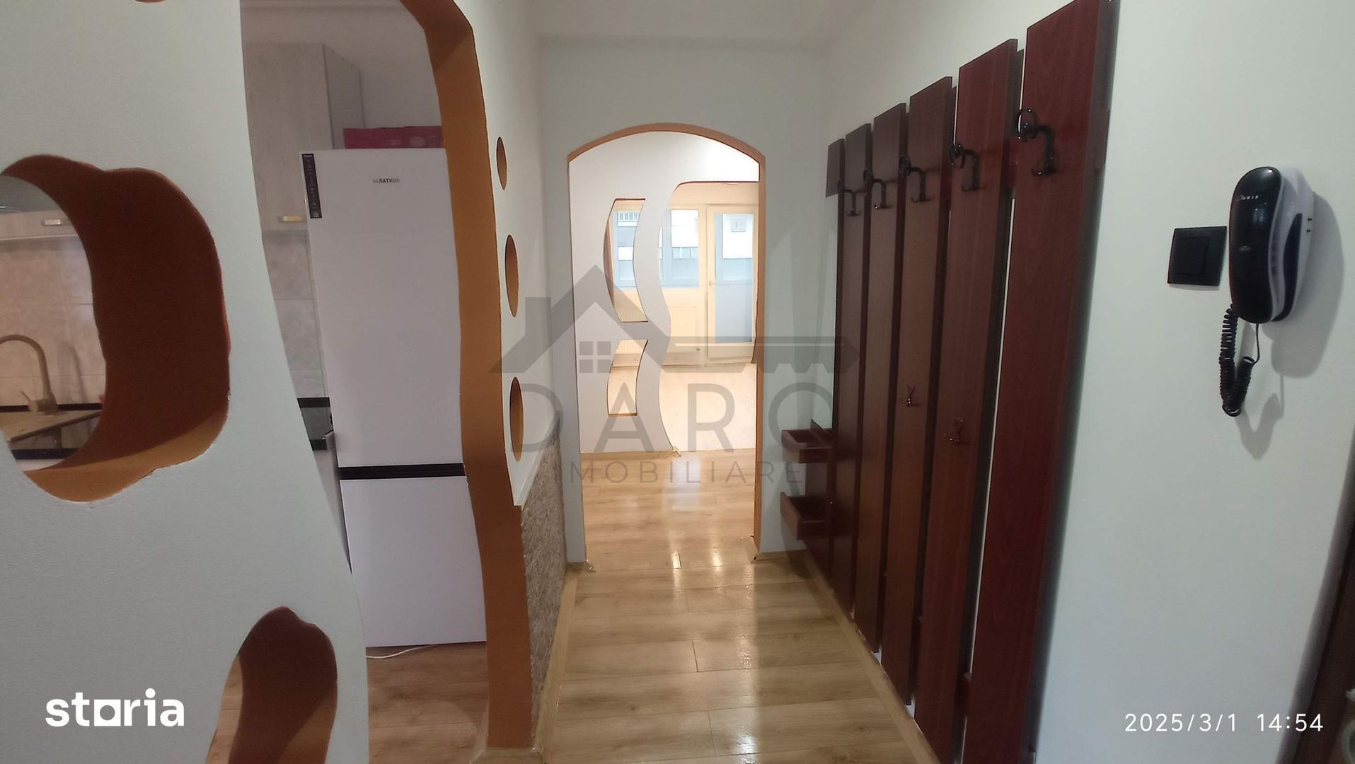 Inchiriez apartament cu 3 camere , zona Gara Mare (str Gh Doja) - Poză 5