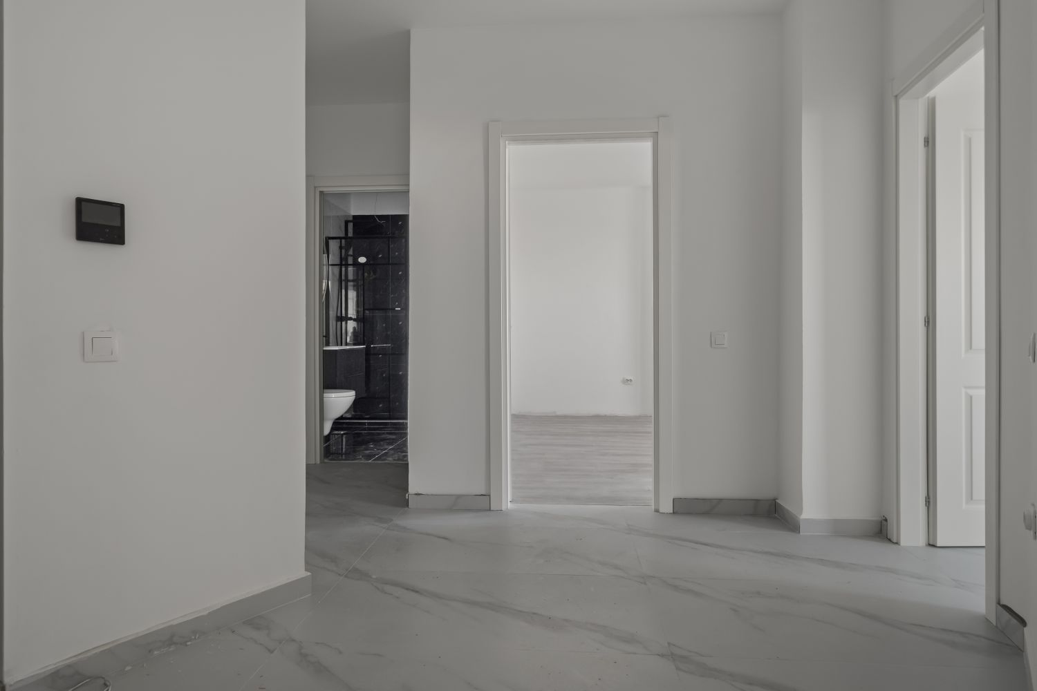 MILITARI-2 camere cu TERASA de 20 mp, FINISAT, gata de mutat, METROU langa bloc - Poză 19