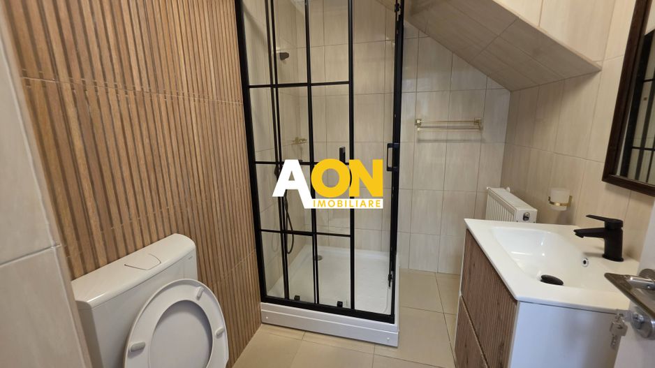 Apartament 5 camere, renovat, 68 mp utili + mansarda 52 mp,  Cetate - Poză 10