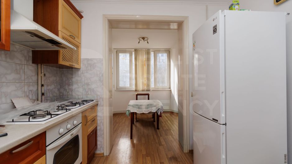 Vânzare, apartament, 3 camere, str. Columna, Centru - Poză 3