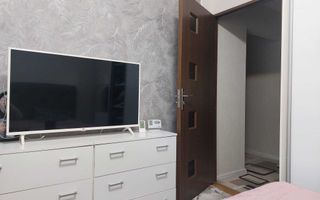 Vand apartament 3 camere mobilat si utilat - Poză 5