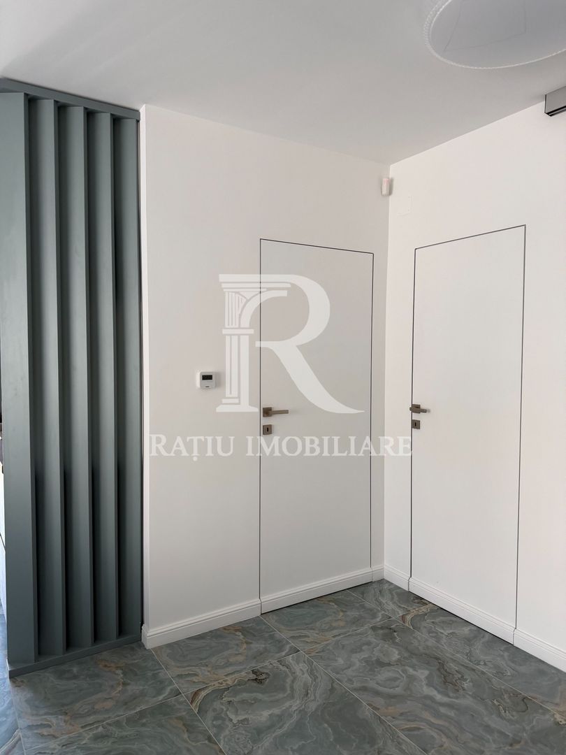Apartament de LUX de închiriat – PRIMA ÎNCHIRIERE | Locație CENTRALĂ - Poză 8