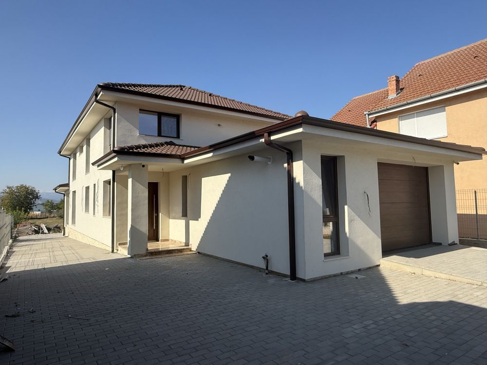 CASĂ INDIVIDUALĂ PREMIUM ÎN CIUGUD - Poză 1