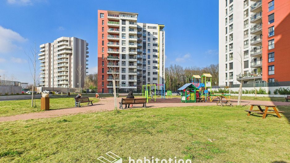Apartament elegant si vibrant, vedere panoramicǎ ,zona Lipovei- Padure - Poză 32