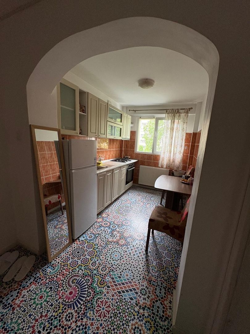 2 camere, etaj intermediar, mobilat modern, Bd. Basarabia - Poză 7