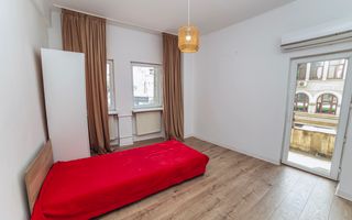 Apartament 4 camere renovat, central, ideal rezidențial sau activitate business - Poză 13