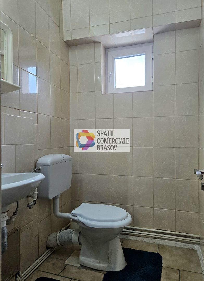 Apartament cu trei camere, zona Racadau 70 mp - Poză 4