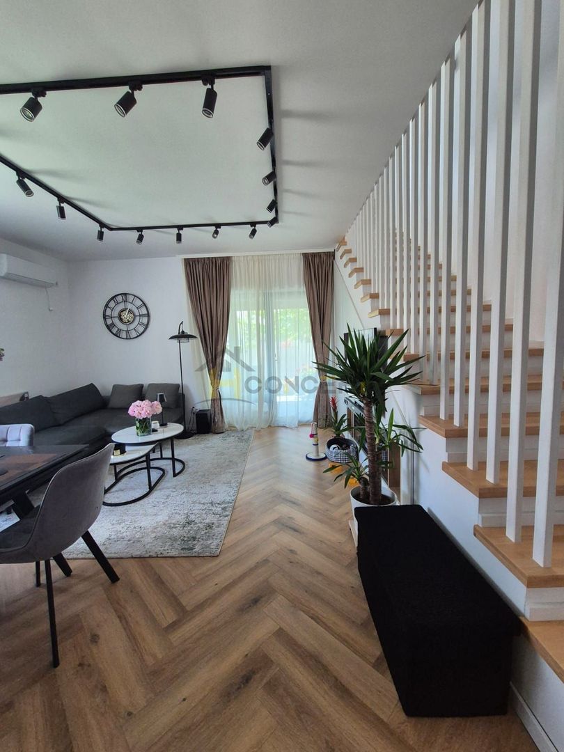Vila spatioasa 4 camere Str Sperantei Mutare imediata - Poză 2