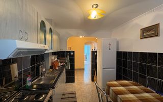 | Apartament 4 camere | 82 mp utili | Etaj 2/4 – Rădăuți, Suceava | - Poză 9