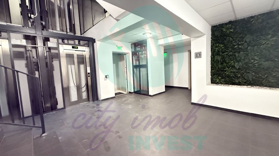 3 camere intr-o cladire cu arhitectura deosebita - Poză 13