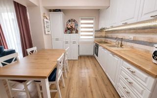Apartament cu 3 camere, terasă de 125 mp, Baciu. - Poză 1