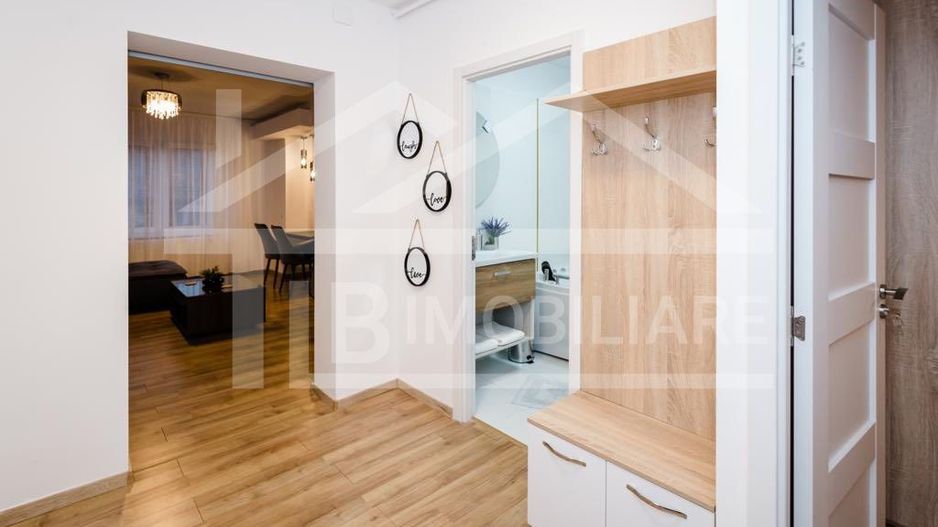 Apartament cu 2 camere, 58 mp, Zona Ultracentrala - Poză 8