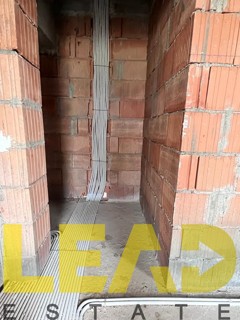 Oportunitate investitionala, Casa la rosu in Cristian! - Poză 13