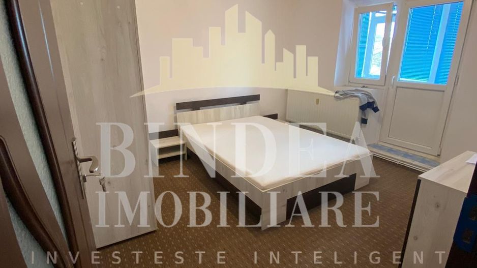 Apartament 2 camere decomandat, 2 balcoane, Lipovei, centrala si clima - Poză 2