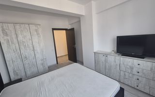 2 CAM MOBILAT SI UTILAT - Poză 1