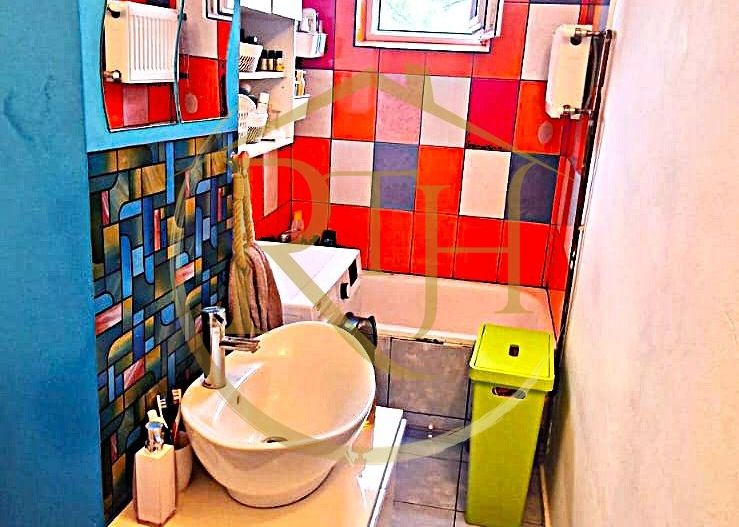 Vand apartament cu 4 camere in zona spitalul judetean,comision ,,0'' - Poză 18