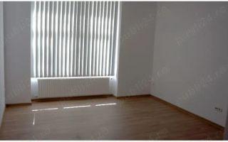 Apartament pe 2 nivele si garsoniera - Poză 1