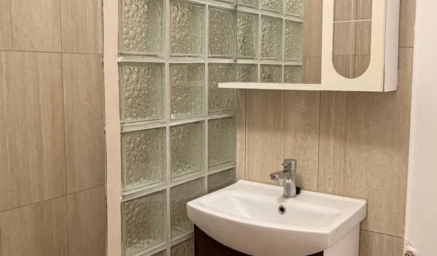 Garsonieră ultracentrală Constanța, etaj 1, mobilată - Poză 8