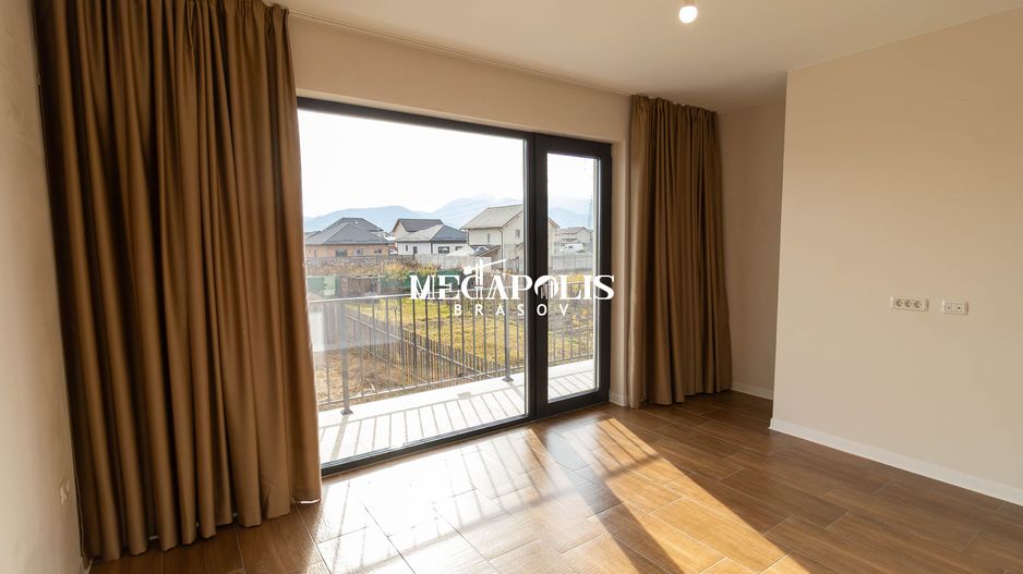 Duplex modern – 5 camere + garaj - Poză 10