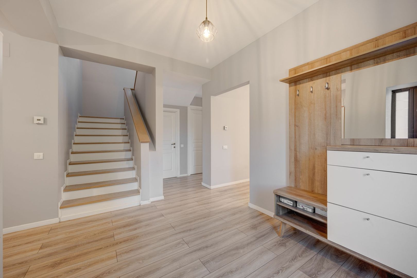 Casa în Stil American ! Mogosoaia/Chitila ! Regie Proprie ! - Poză 19