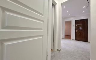 Liber, apartament 2 camere, 53 mp, Nicolina - Belvedere, baie cu geam - Poză 14