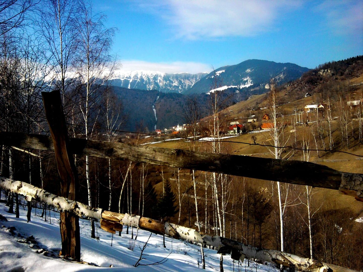 teren intravilan in zona Magura Bran - Poză 7