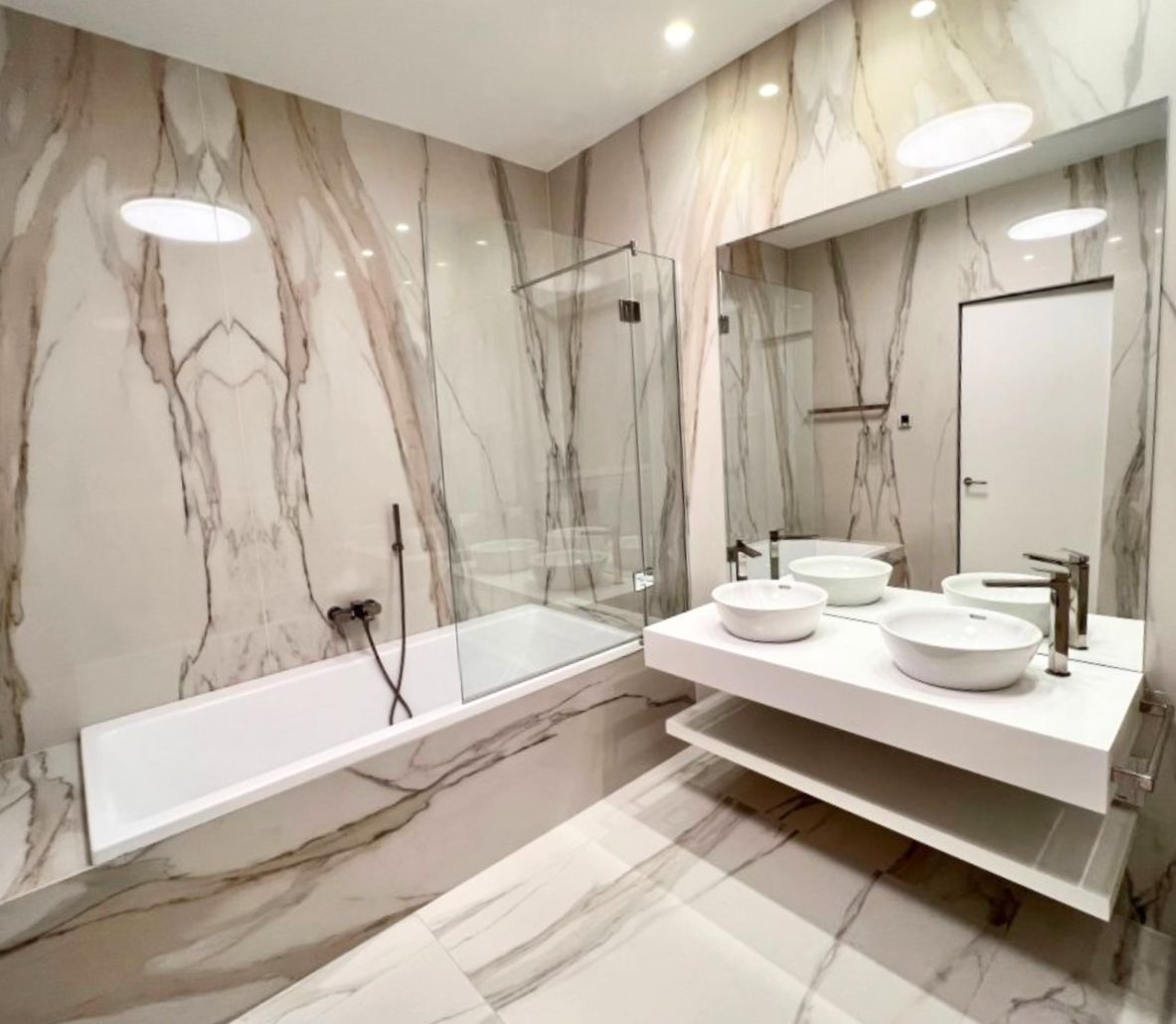 Apartament exclusivist 2 camere de închiriat One Rahmaninov Residence - Poză 11