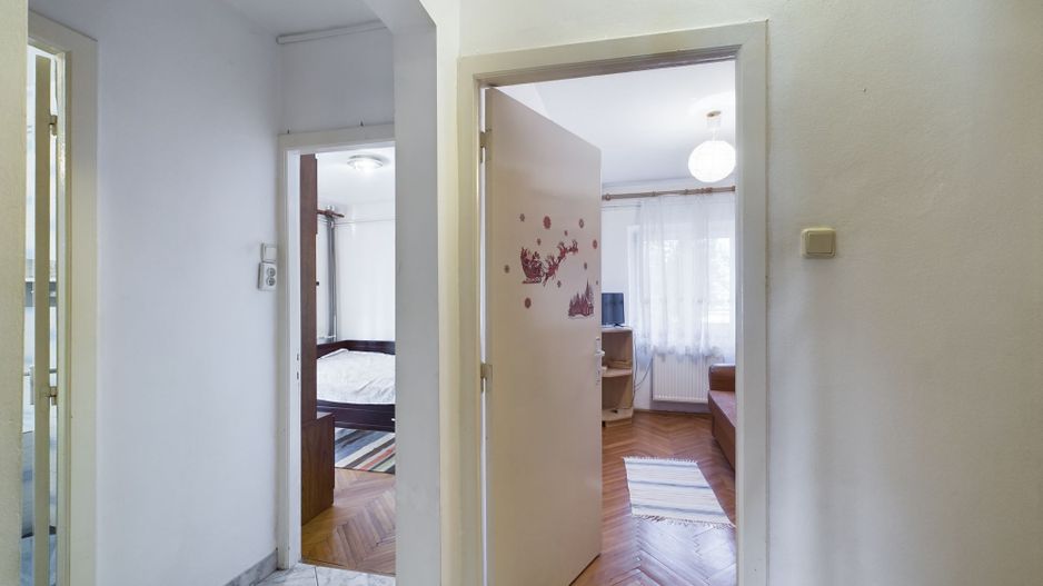 Apartament 4 Camere Lipovei -I.I. de la Brad - Poză 9