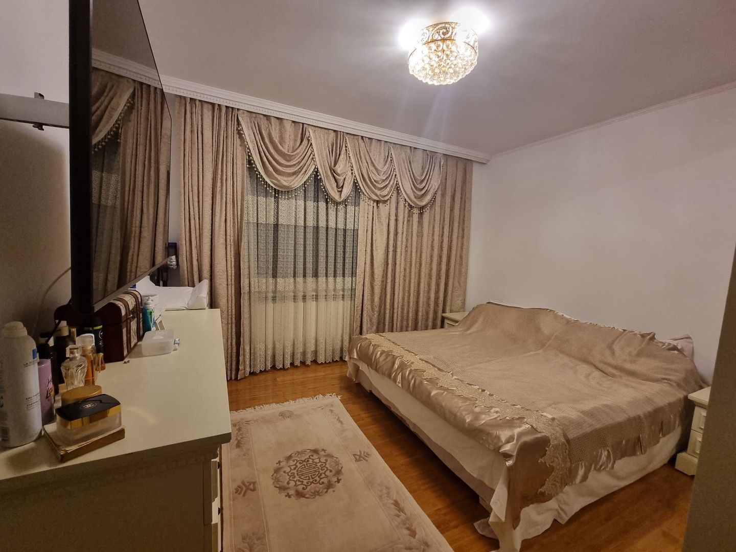 Apartament de 3 camere de vanzare Faleza nord - Poză 3