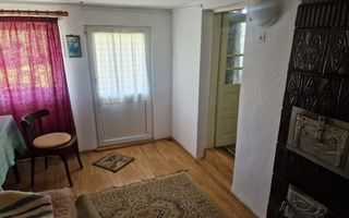 Casa in mediu rural cu teren - Poză 10
